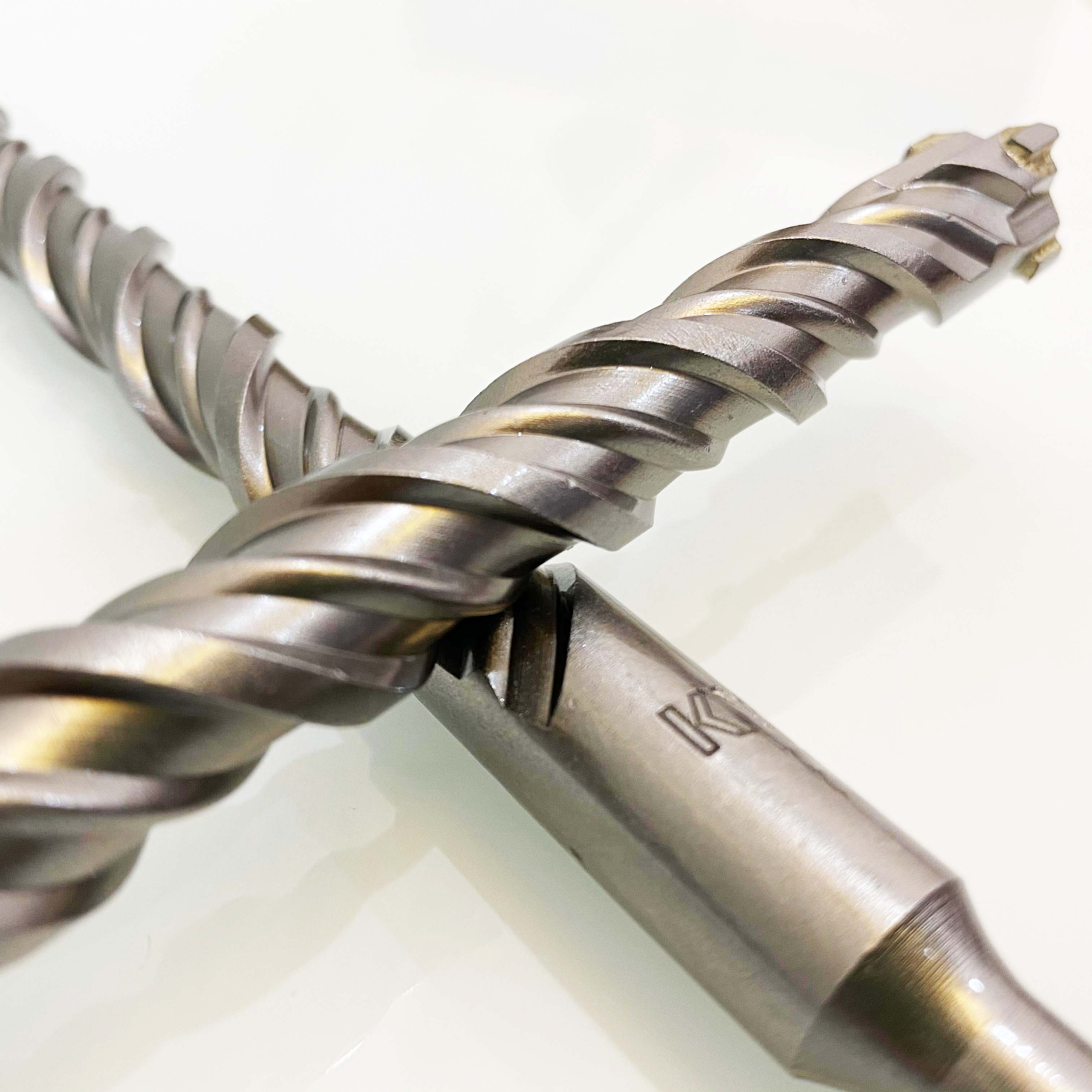 MŨI KHOAN BÊ TÔNG SDS ĐƯỜNG KÍNH PHI Ø18 DÀI 310MM XUYÊN TƯỜNG ĐẦU THẬP KYNKO MKBTXT-18310