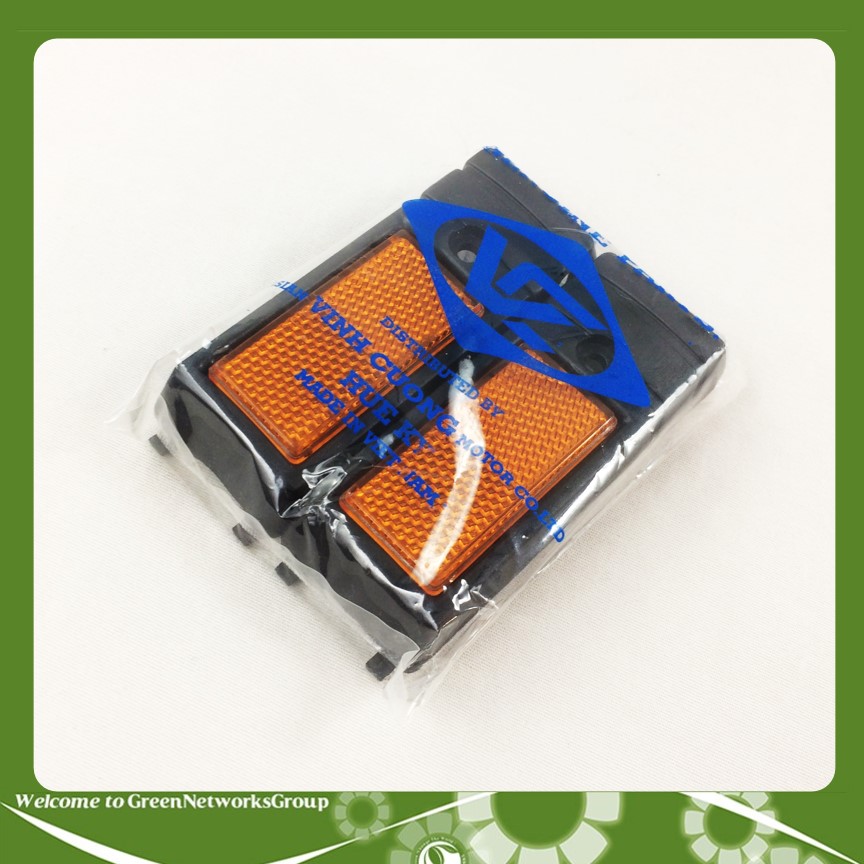 Cặp ốp phản quang trước xe Dream