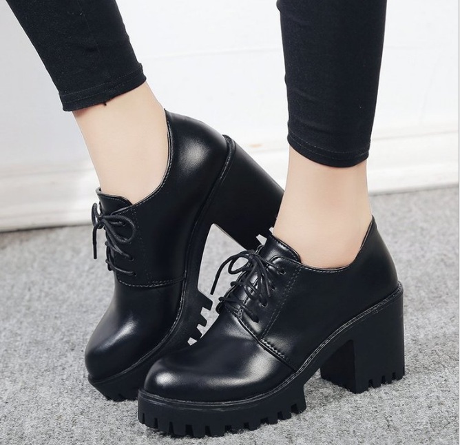 Giày bốt nữ, boots đế thô 8 phân cột dây cổ ngắn S299