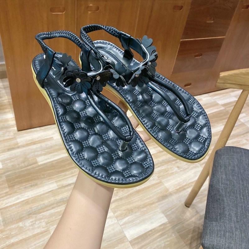 Sandal kẹp quai T hoa nhí lót thêu êm gót 2cm