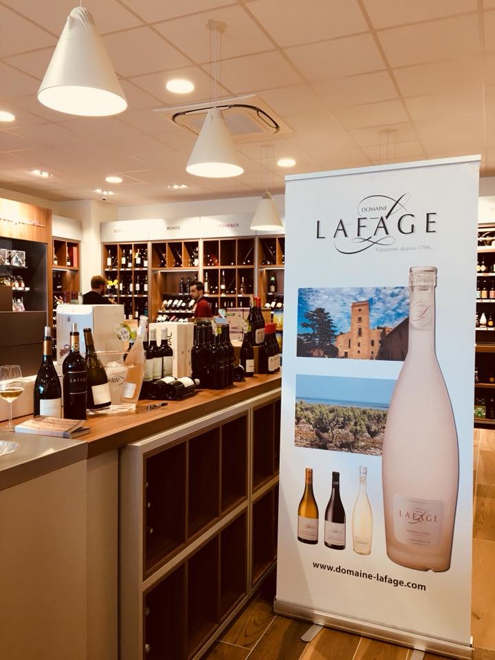Rượu vang Organic Famille Lafage Narassa 2018 (Pháp) kèm túi hộp,đồ khui