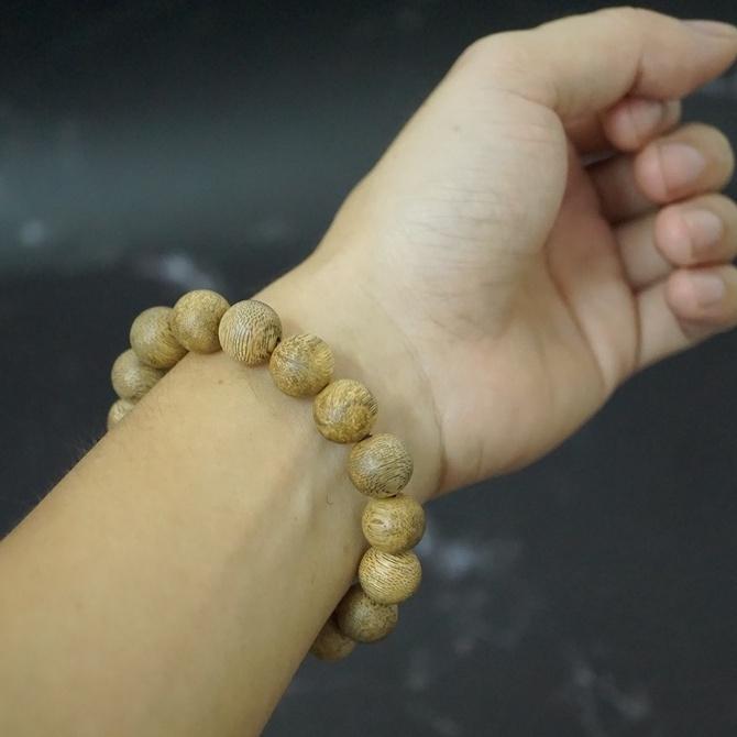 Vòng gỗ Trầm Hương tự nhiên - Trầm Tốc hạt tròn 12 ly siêu sang - cho tay cỡ Trung