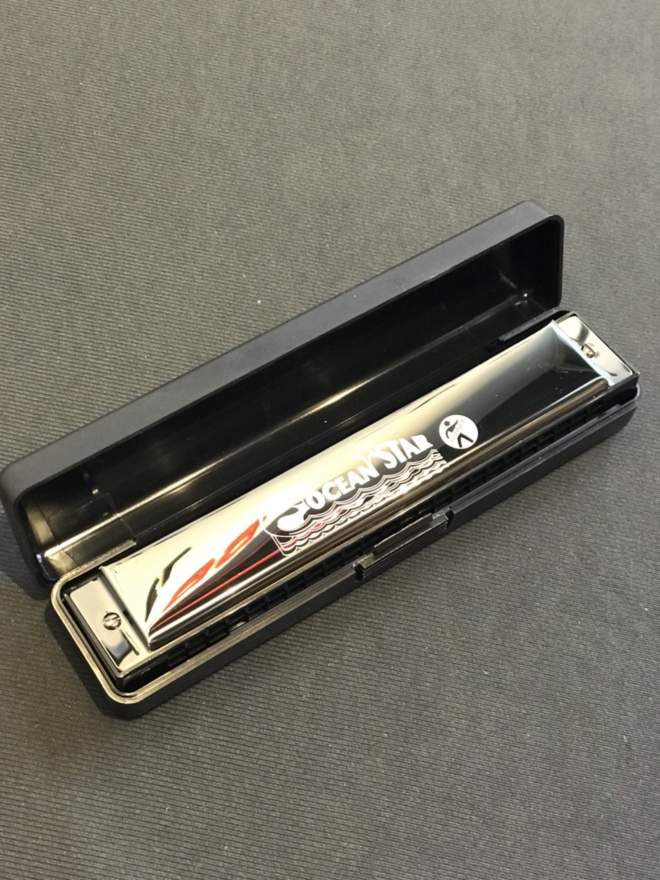 Kèn harmonica tremolo 24 lỗ Ocean Star màu đen- Chính hãng Hohner Đức