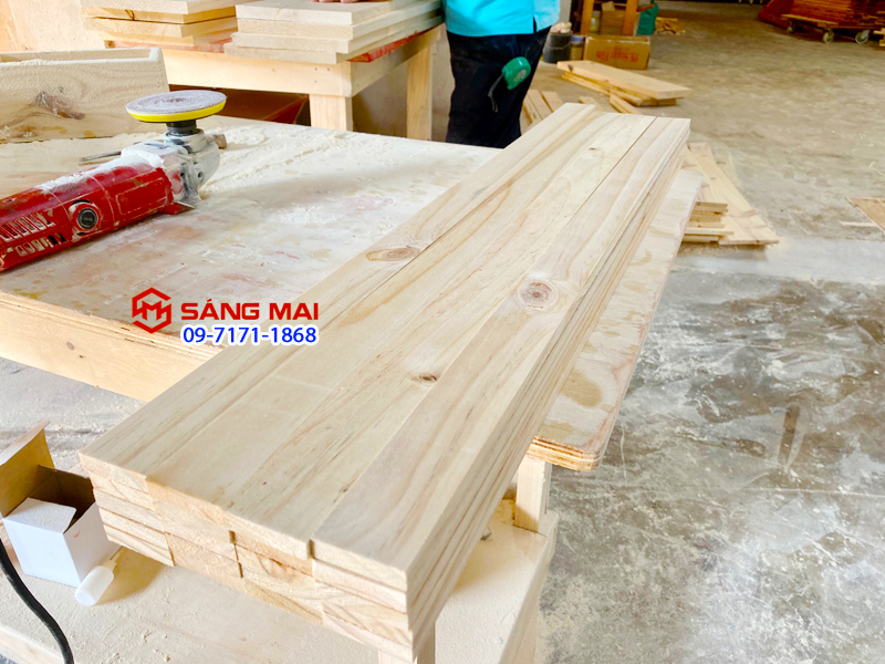 Thanh gỗ thông dày 1cm x 4cm x dài 50cm + láng mịn 4 mặt