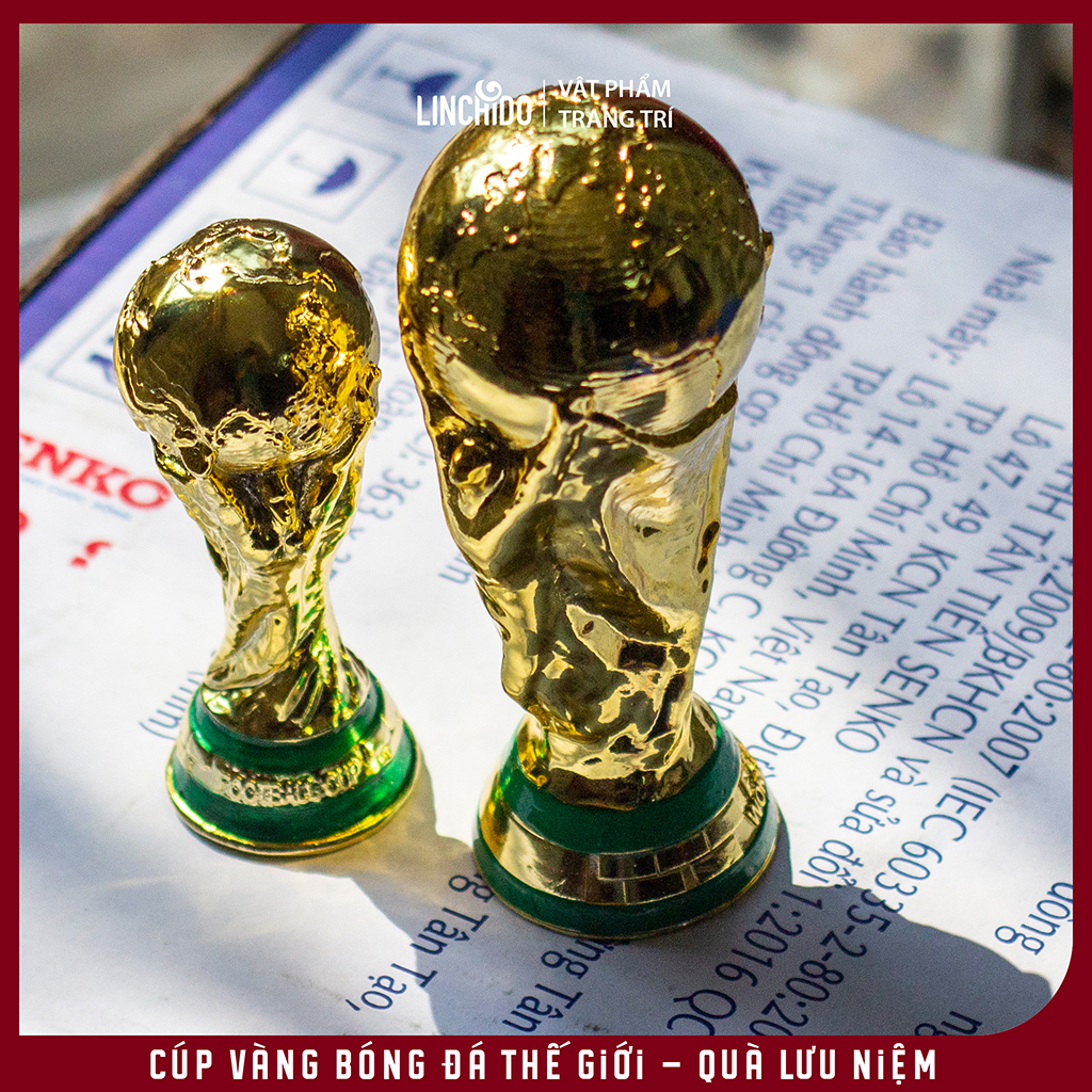 Cúp Vàng Bóng Đá Thế Giới - Quà Lưu Niệm Dành Cho Người Hâm Mộ Bóng Đá - Phiên bản 15 CM