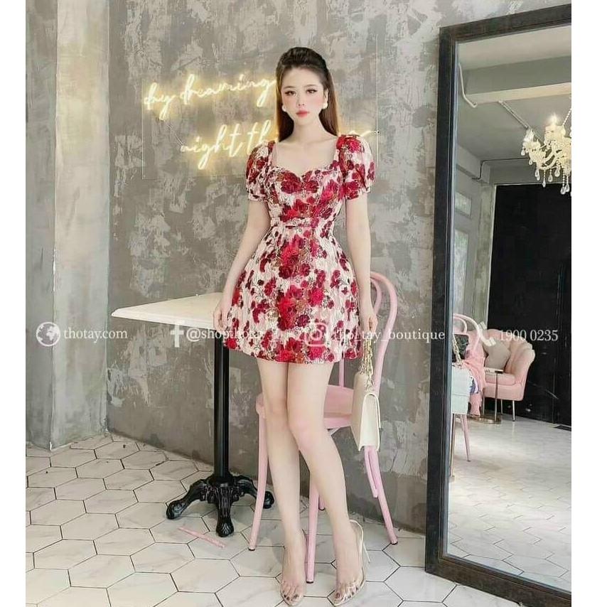 Đầm xoè cổ tim hoạ tiết hoa tay phồng