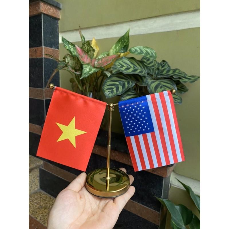 Cờ mini mỹ việt trang trí xe hơi