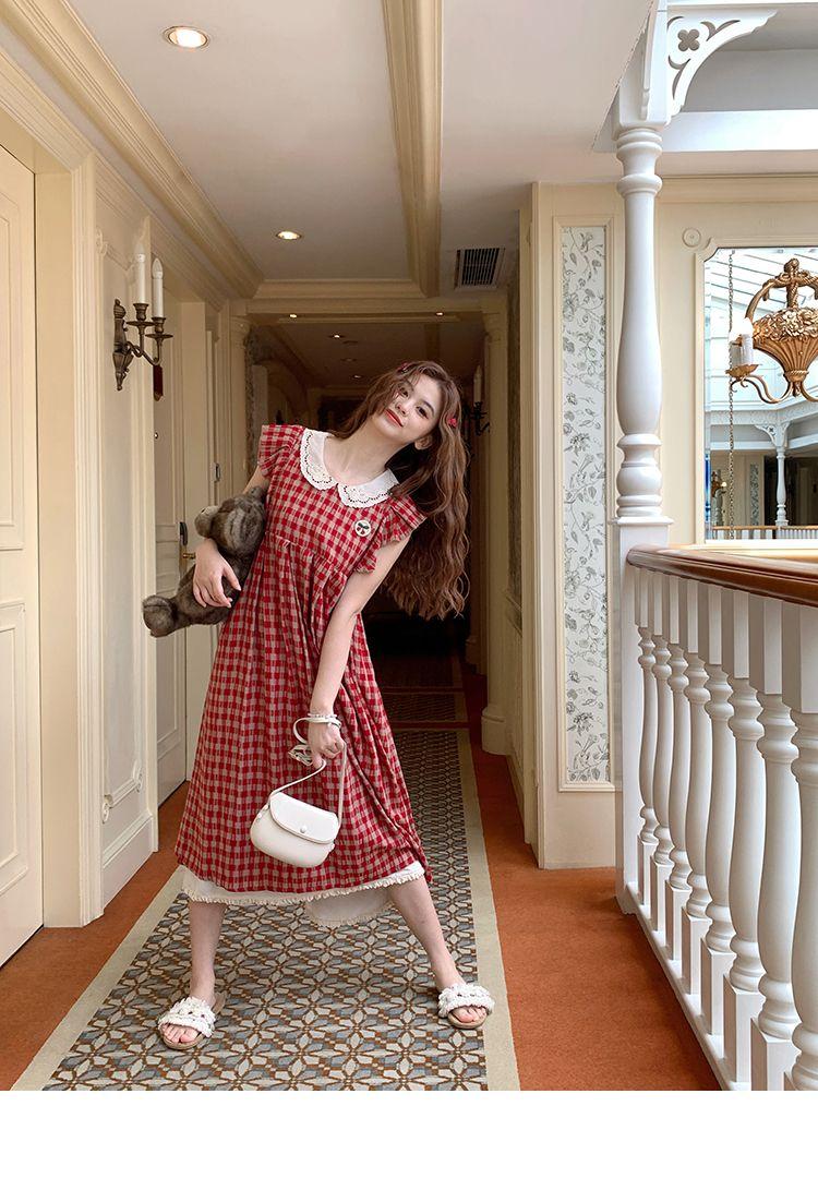 CHENGRUI Vintage búp bê cổ cherry thêu đầm mùa hè 2023 lỏng lẻo ngọt ngào thiết kế cảm giác váy sọc đỏ