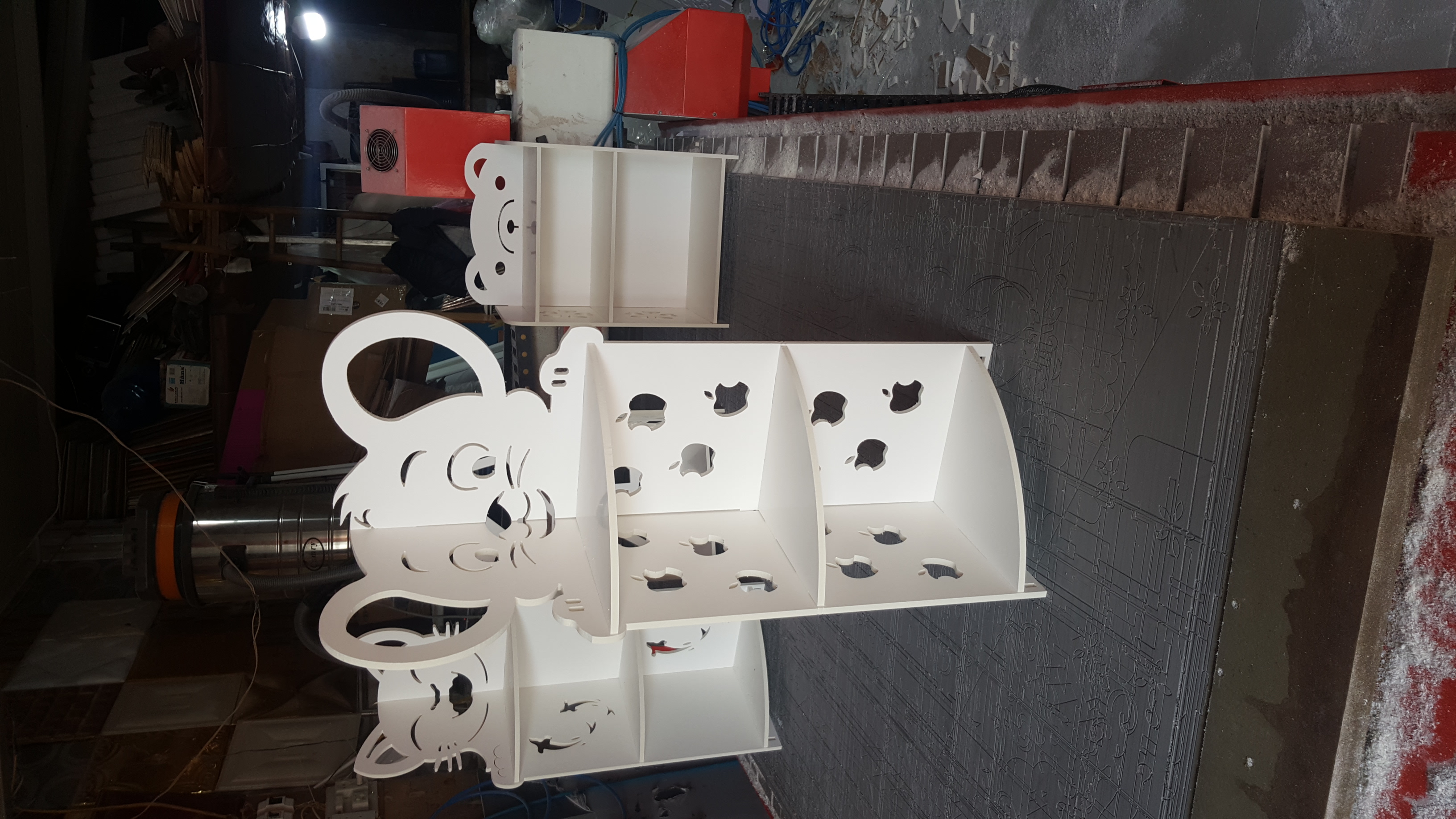 Kệ Góc 3 Tầng Thú