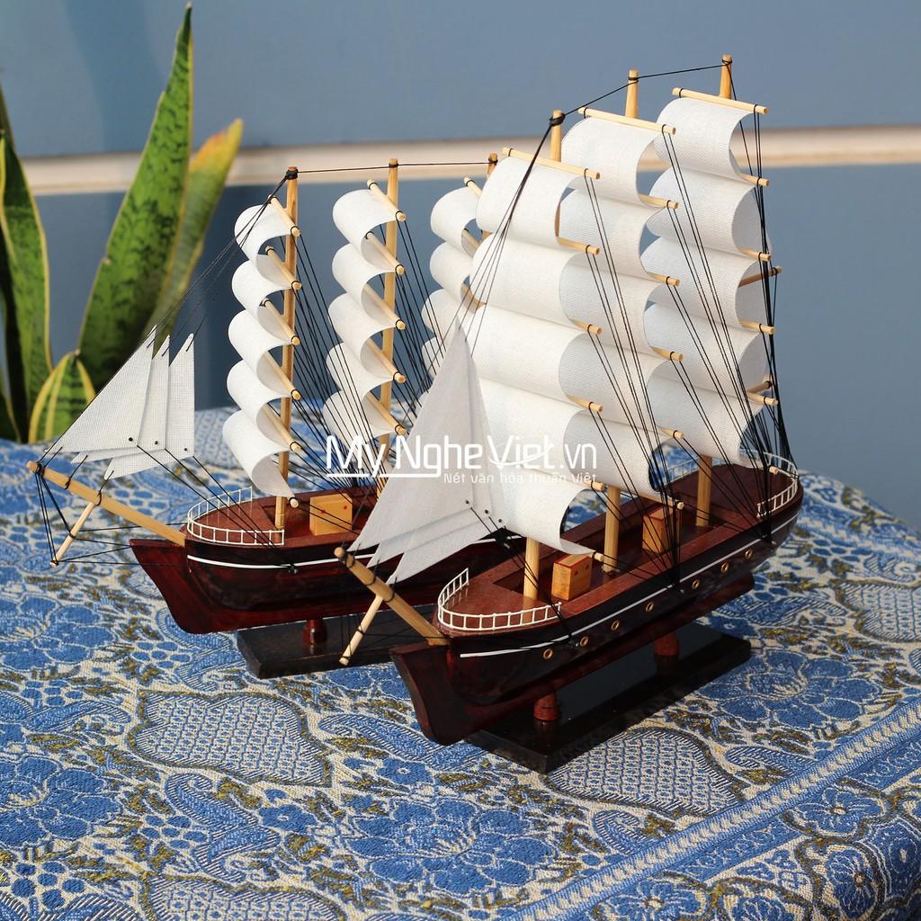 Mô hình thuyền buồm France II Mỹ Nghệ Việt 28cm MNV-TB80