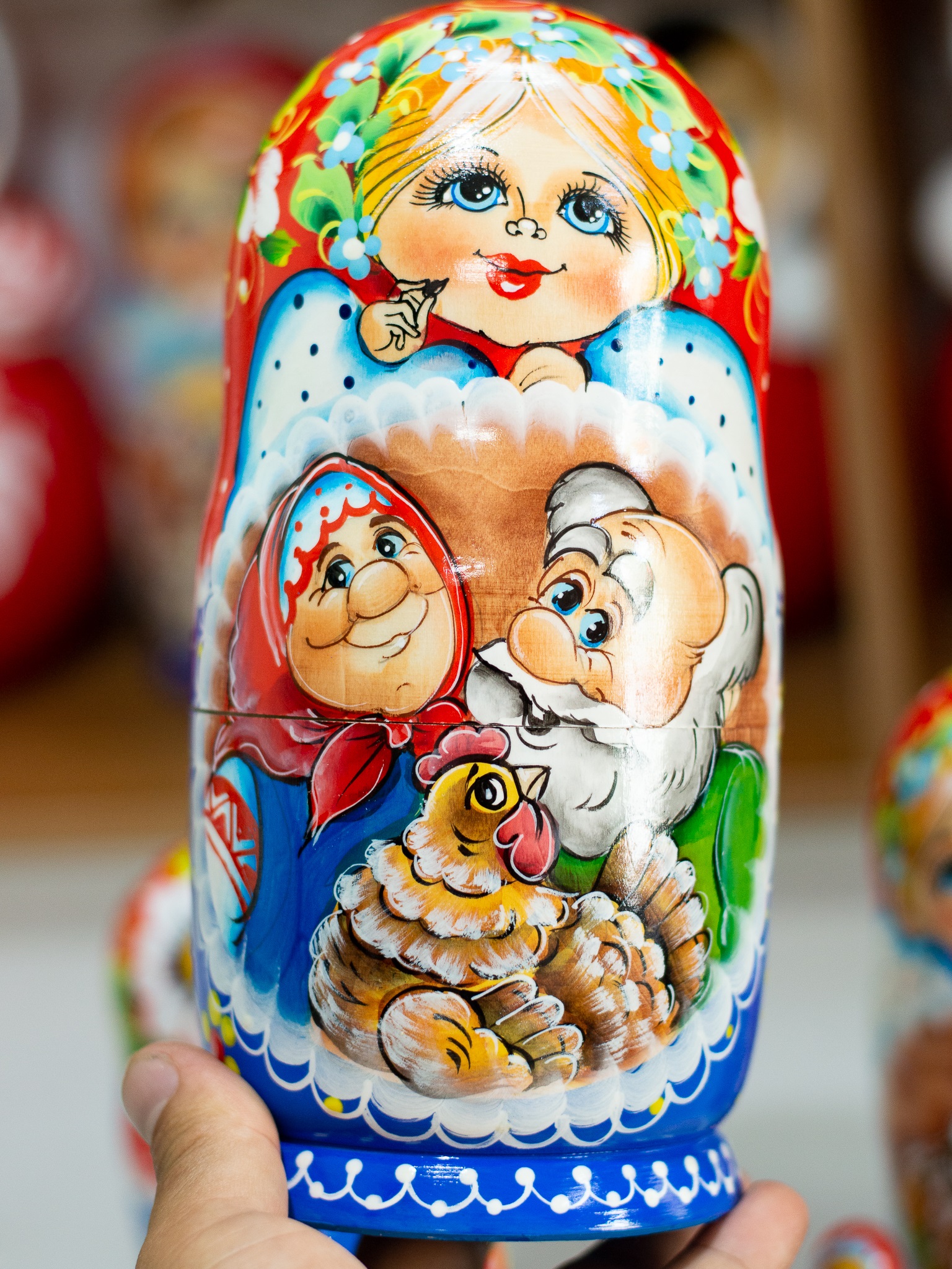 BỘ BÚP BÊ MATRYOSHKA 7 LỚP CAO 21 CM HOA VĂN &quot;CHUYỆN CỔ TÍCH GÀ ĐẺ TRỨNG VÀNG&quot;