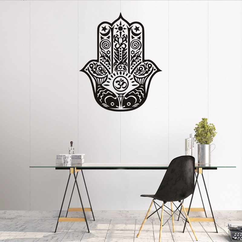 Decal dán tường bàn tay hamsa chữ om ý nghĩa tâm linh