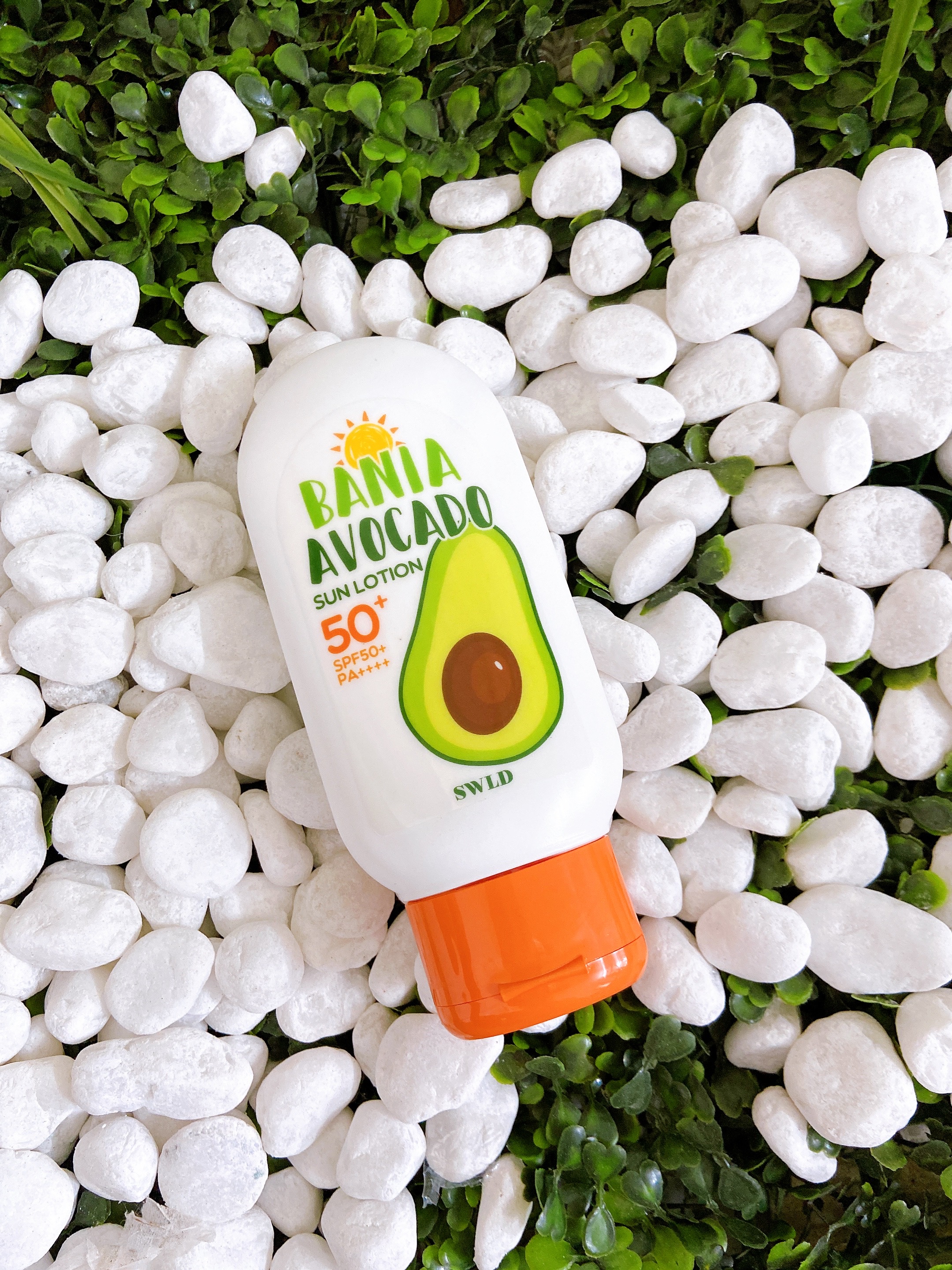 Lotion chống nắng 2in1 SWLD BANIA AVOCADO SUN LOTION CREAM 50 SPF+++ PA++++