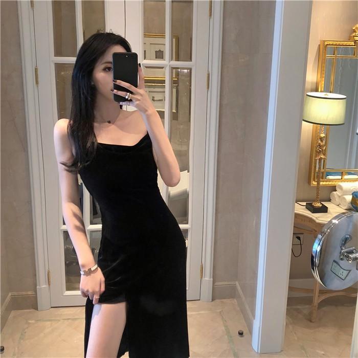 Đầm sexy của nàng hotgirl với chất liệu nhung cao cấp