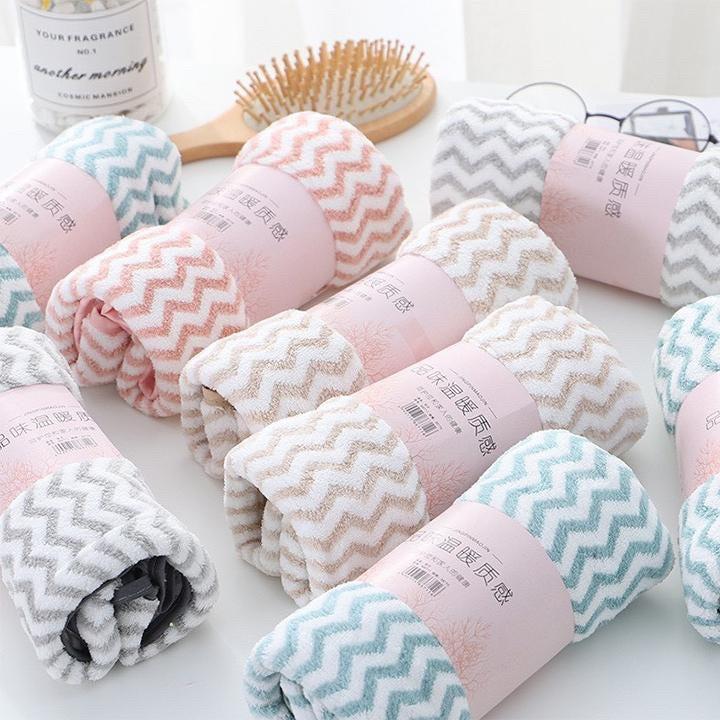 Khăn Lông Cừu Hàn Quốc Mềm Mịn Lượn Sóng Kẻ Sọc Xinh Xắn Kích Thước 30x50cm