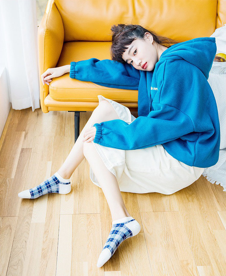 Set 5 Đôi Tất Cổ Ngắn Họa Tiết Caro Màu Sắc Tươi Sáng Kiểu Dáng Trẻ Trung TN58