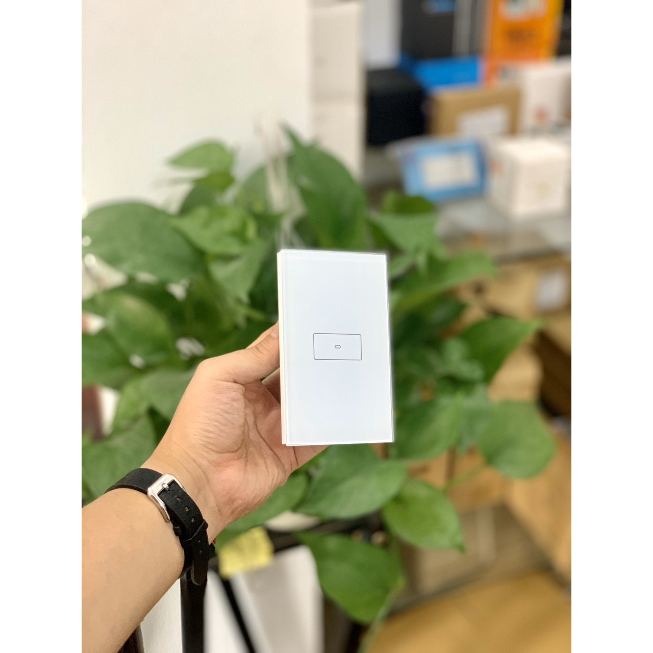 Công Tắc Wifi Công Suất Lớn 20A Chữ Nhật Tuya FW2-US