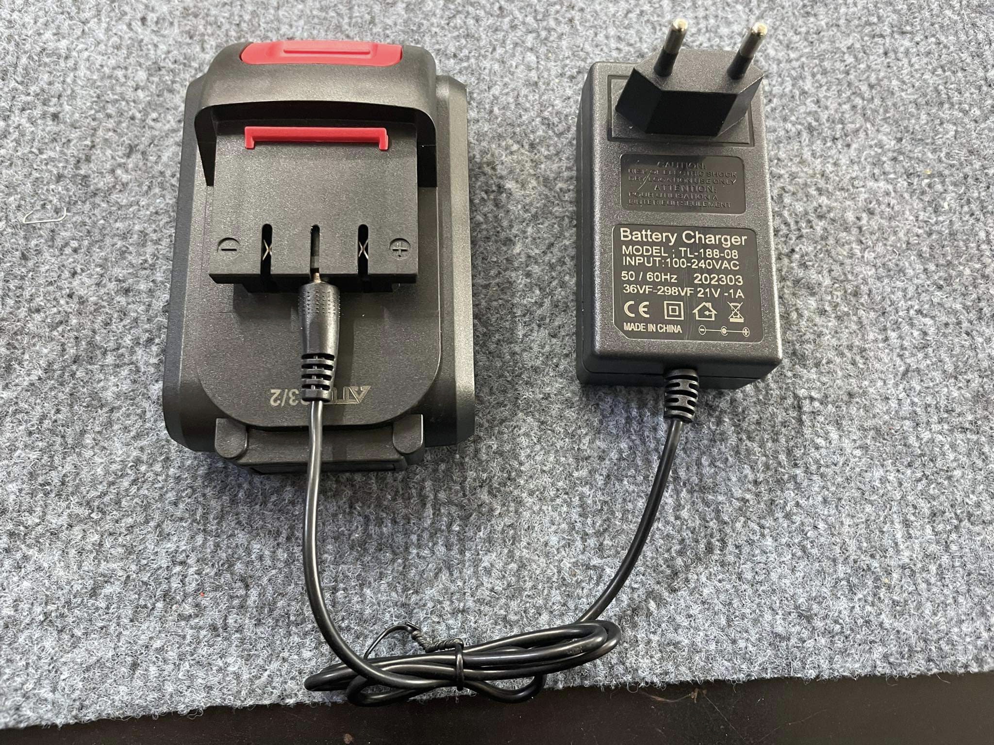 Cục sạc máy khoan 21v,24v,26v makita 36v