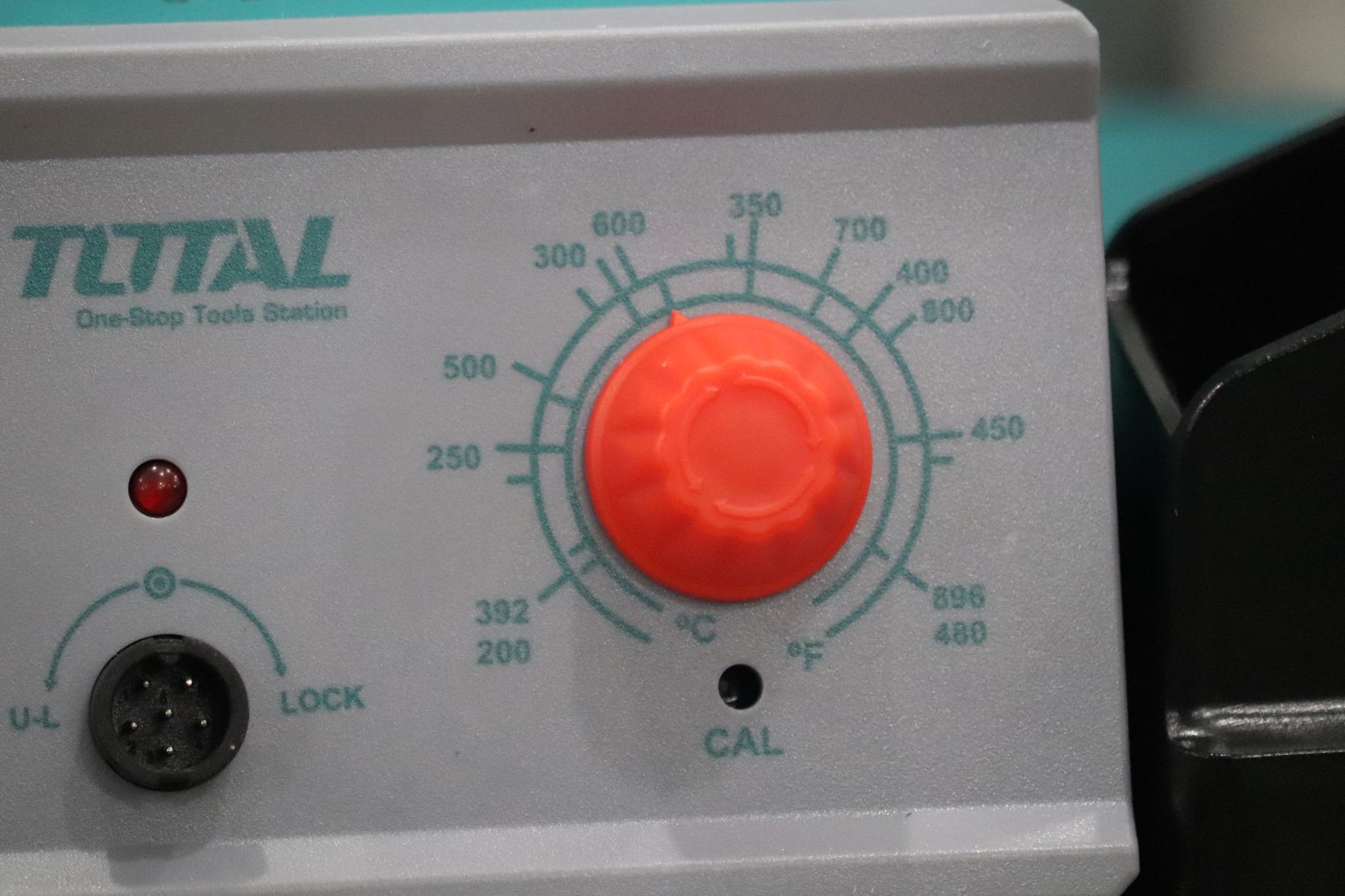 MỎ HÀN CHÌ 60W KÈM MÁY ỔN ĐỊNH NHIỆT TOTAL TET160911 - HÀNG CHÍNH HÃNG