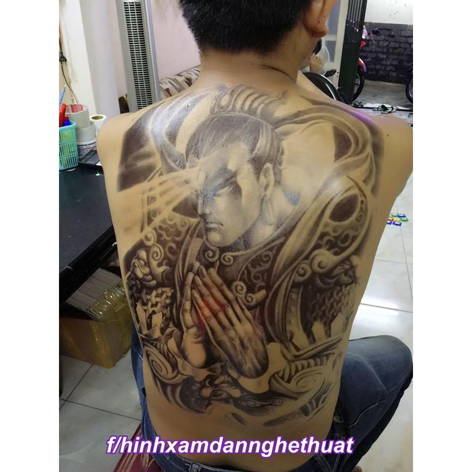 Hình xăm dán kín lưng dương tiển kín lưng trắng đen 34x48cm