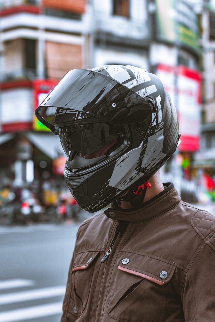 Mũ Bảo Hiểm Fullface Hai Kính LS2 FF320 Stream EVO