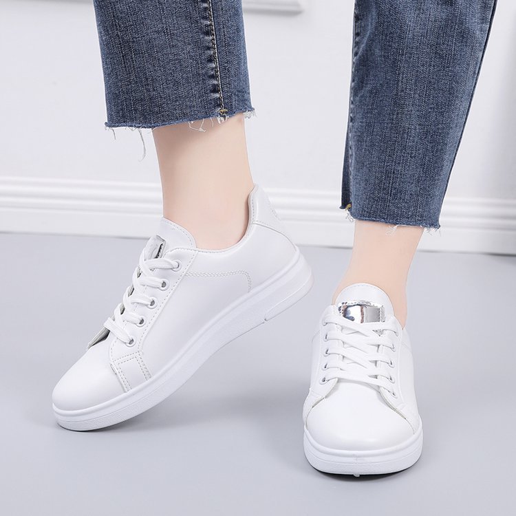 Giày sneaker thể thao nữ màu trắng