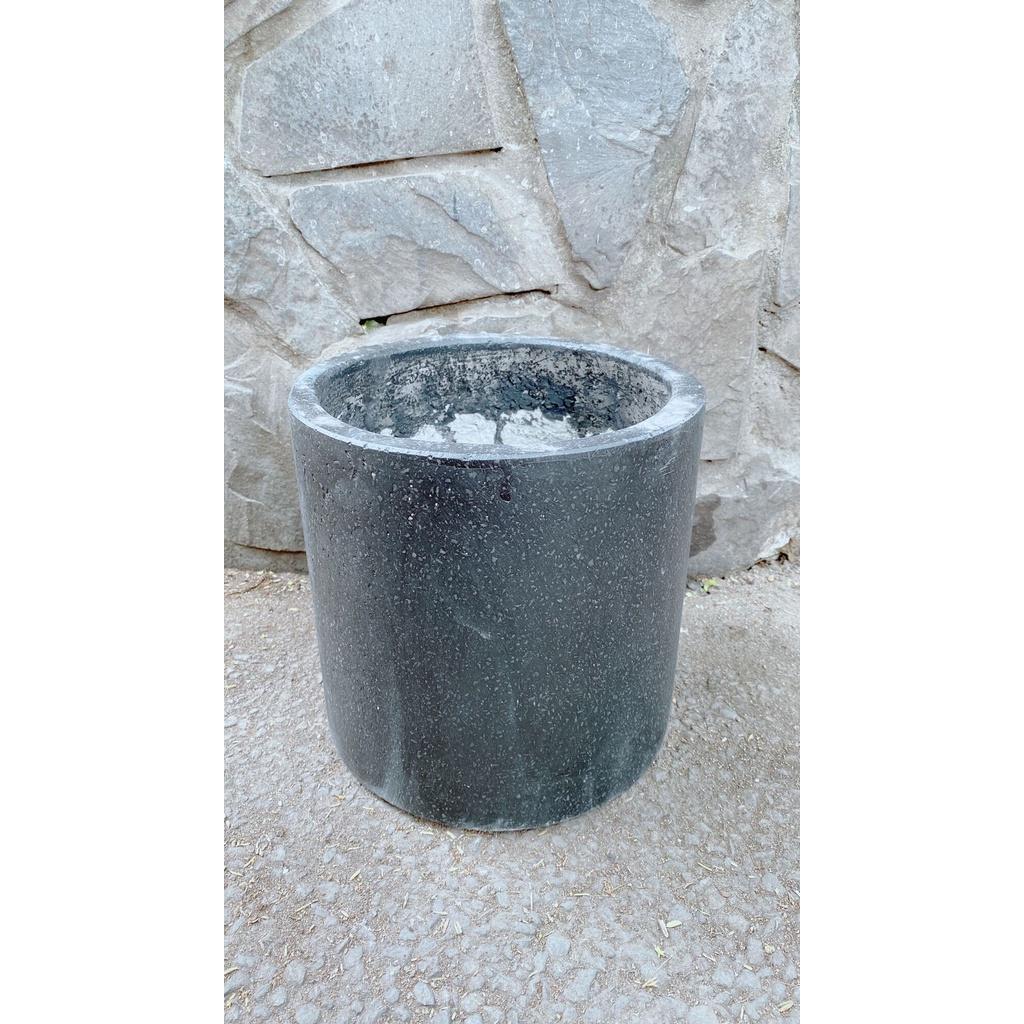 Chậu Xi Măng Trồng Cây 25*25cm