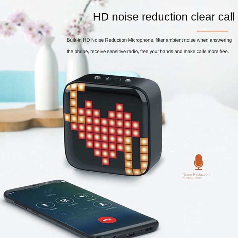 Bảng hiển thị đèn LED loa Bluetooth di động Retro Pixel Art cho món quà dễ thương Đèn trang trí nhà Mini Hifi Màu sắc: Xanh lục