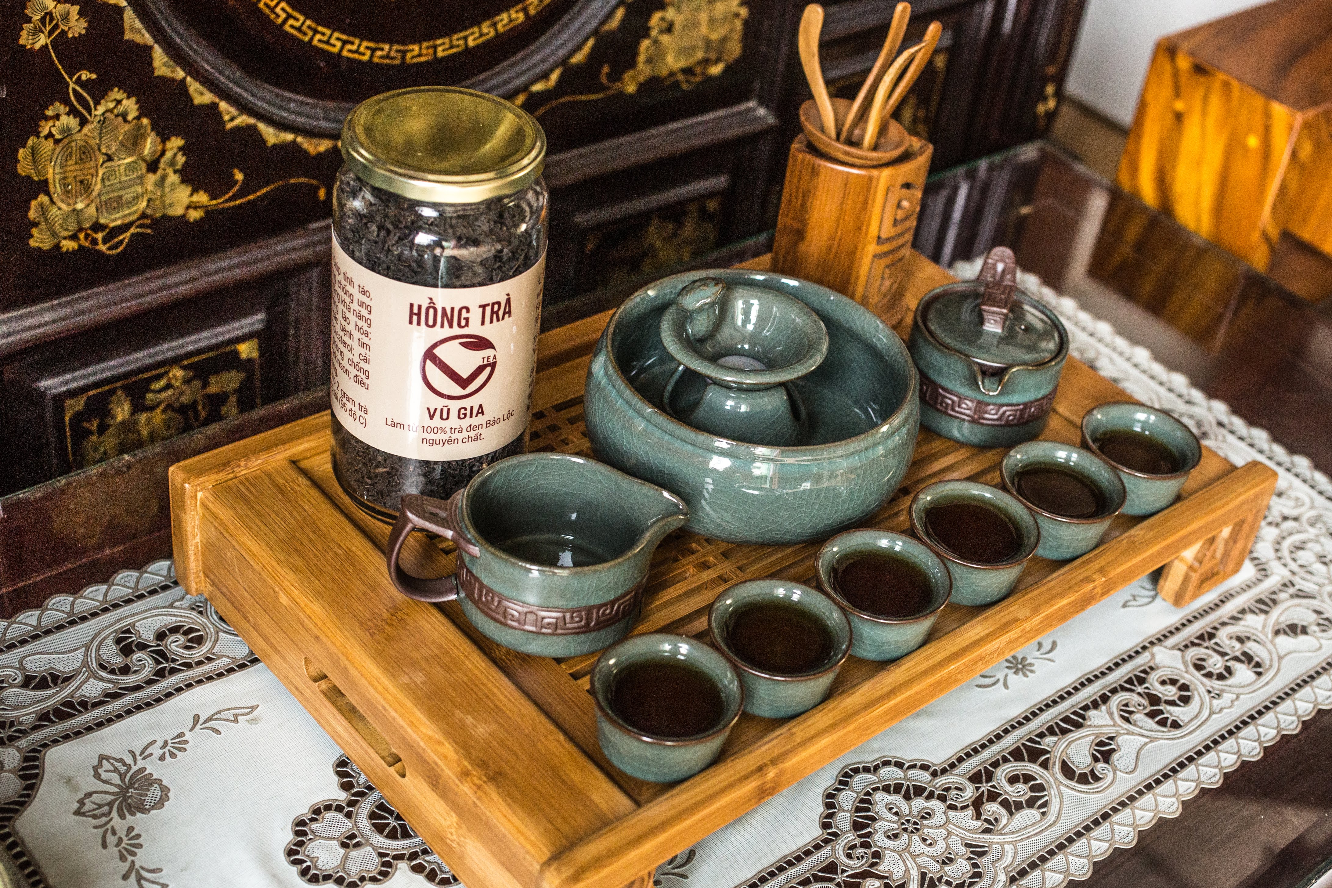 Combo Hồng Trà + Trà Oolong Nguyên Chất Bảo Lộc Vũ Gia