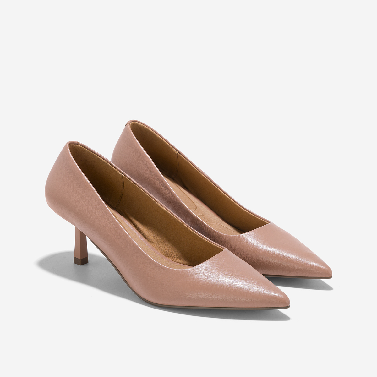 Giày Bít Mũi Spool Heel Da Dê - BMN 0635