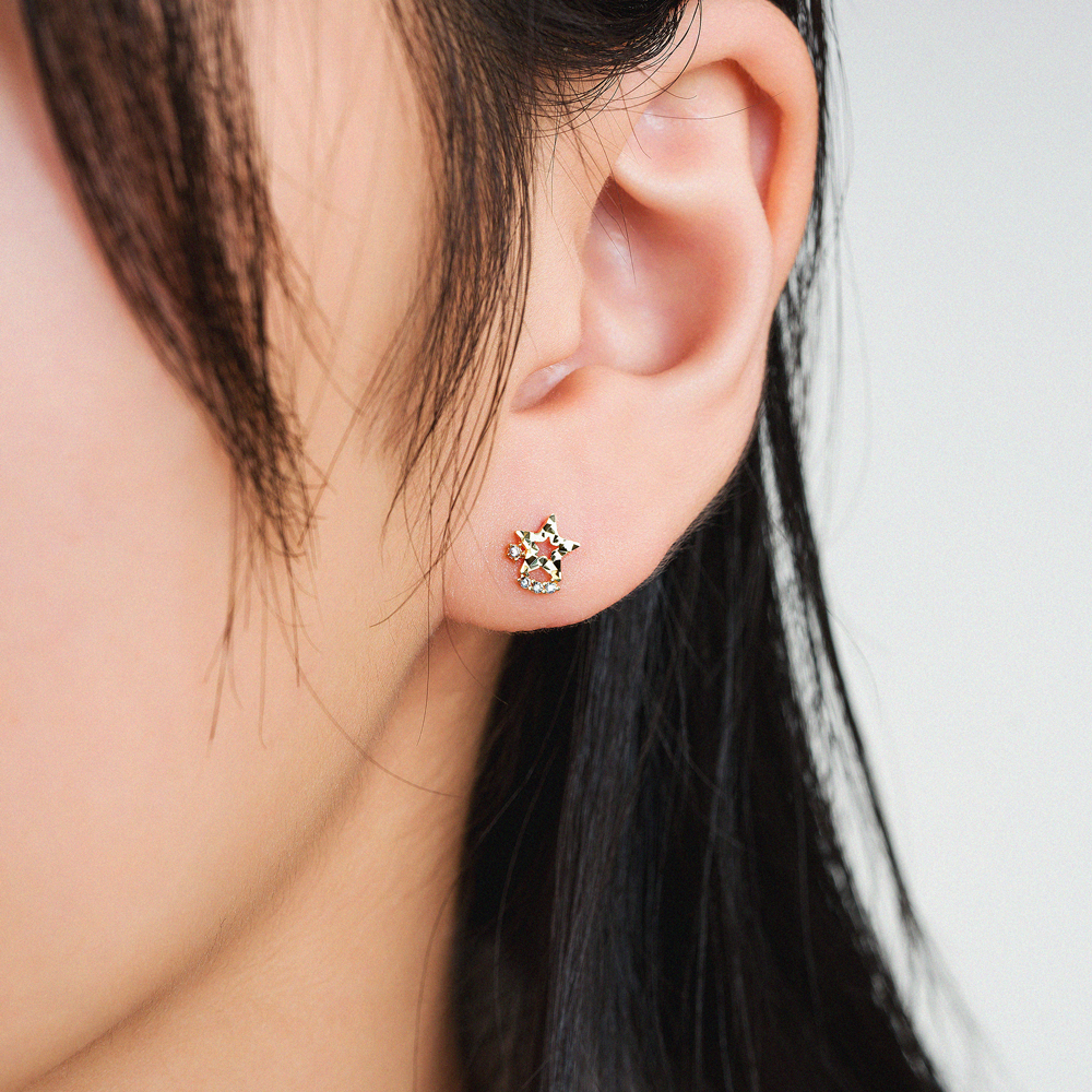 Bông Tai Nữ Hoạ Tiết Hình Ngôi Sao Năm Cánh May Mắn Vàng 14K BTAM127 Huy Thanh Jewelry