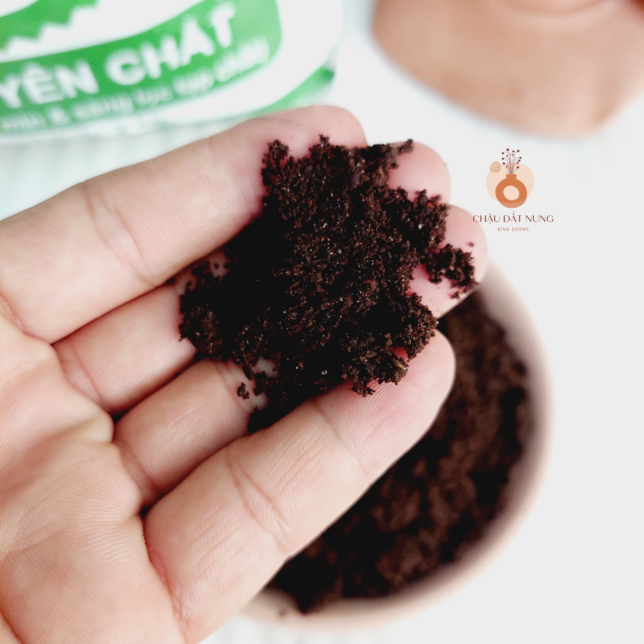 Phân trùn quế SFARM dạng bột Pb01 - 2kg