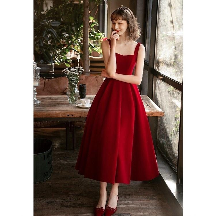 ĐẦM ĐỎ TÙNG XÒE XẾP LI 2 DÂY