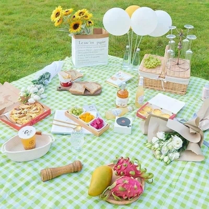 Thảm Picnic Dã Ngoại Sọc Caro Thích Hợp Đi Du Lịch, Đi Phượt Chụp Ảnh, Bạt Trải Cắm Trại Gấp Gọn