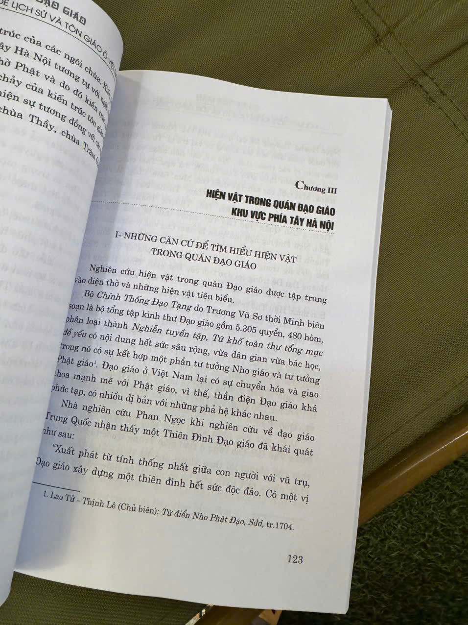 QUÁN ĐẠO GIÁO VỚI MỘT SỐ VẤN ĐỀ LỊCH SỬ VÀ TÔN GIÁO Ở VIỆT NAM - TS. Nguyễn Thế Hùng - NXB Chính trị Quốc gia Sự Thật