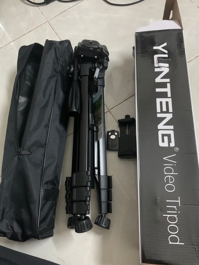 Chân Máy Ảnh Tripod Yunteng VCT - 668 - Hàng Nhập Khẩu