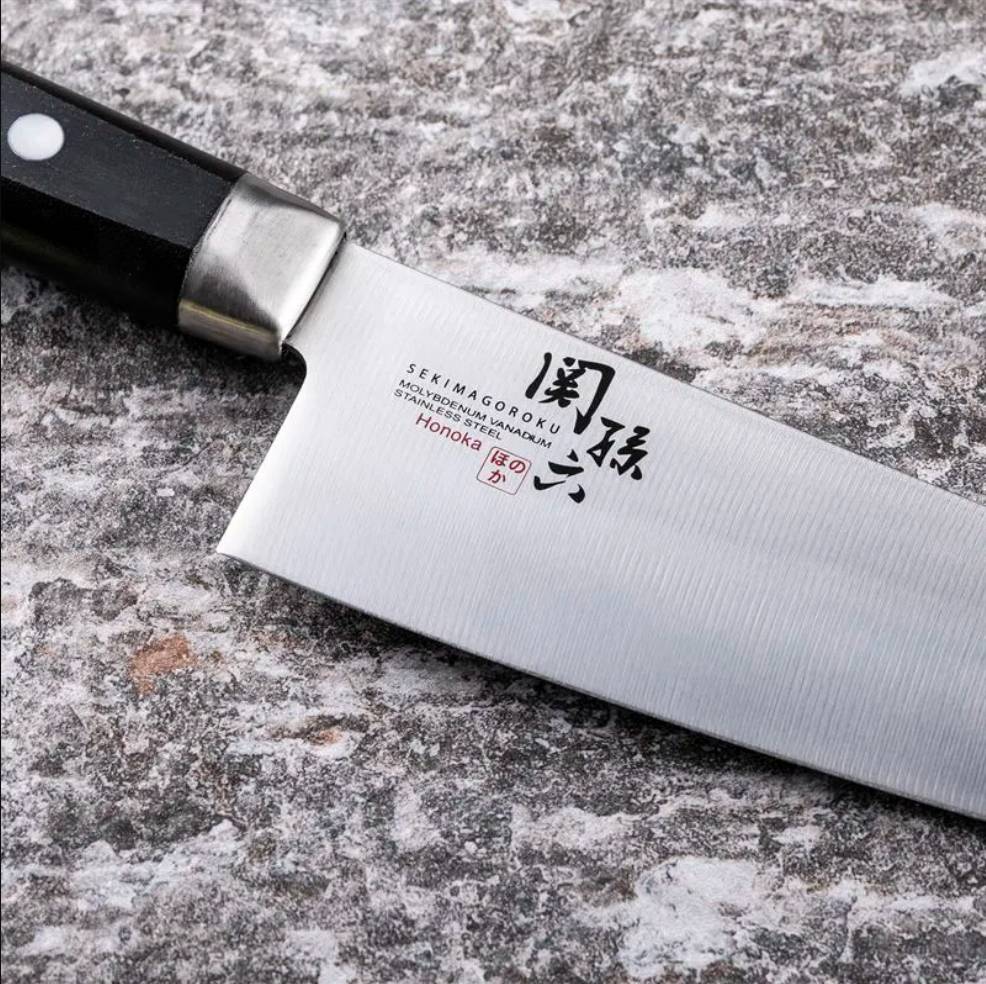 KAI - Seki Magoroku Honoka - Dao Santoku - 14.5cm