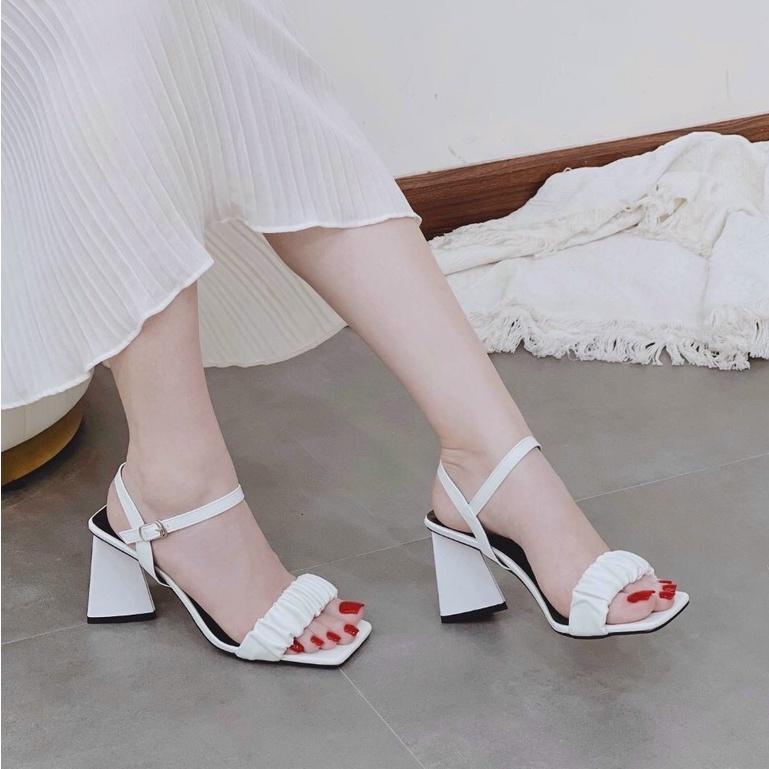 Giày Sandal nữ CAO GÓT 7P QUAI NGANG NHÚN BÈO GÓT TAM GIÁC