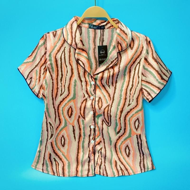 Đồ bộ Pyjama lụa, đồ mặc nhà nữ VILADY - B135 kiểu quần đùi tay cộc họa tiết vằn nâu siêu dễ thương, chất liệu lụa Pháp
