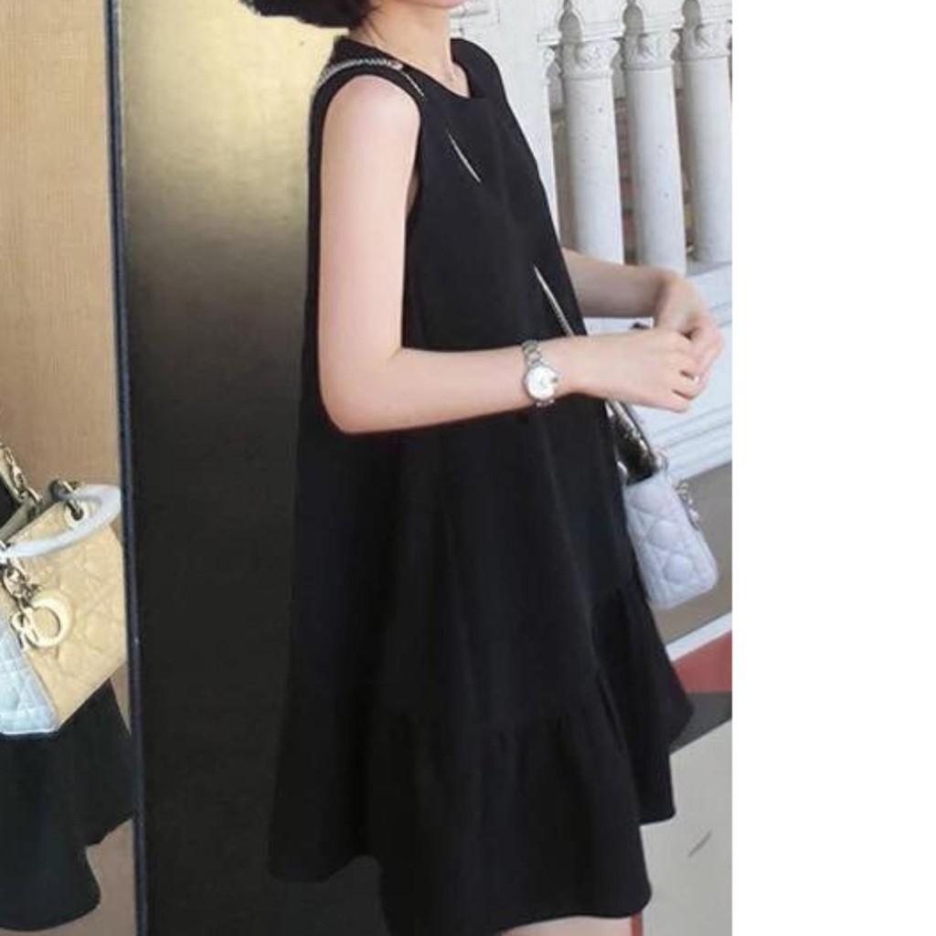 Đầm hạ eo đen nhúng đuôi cá