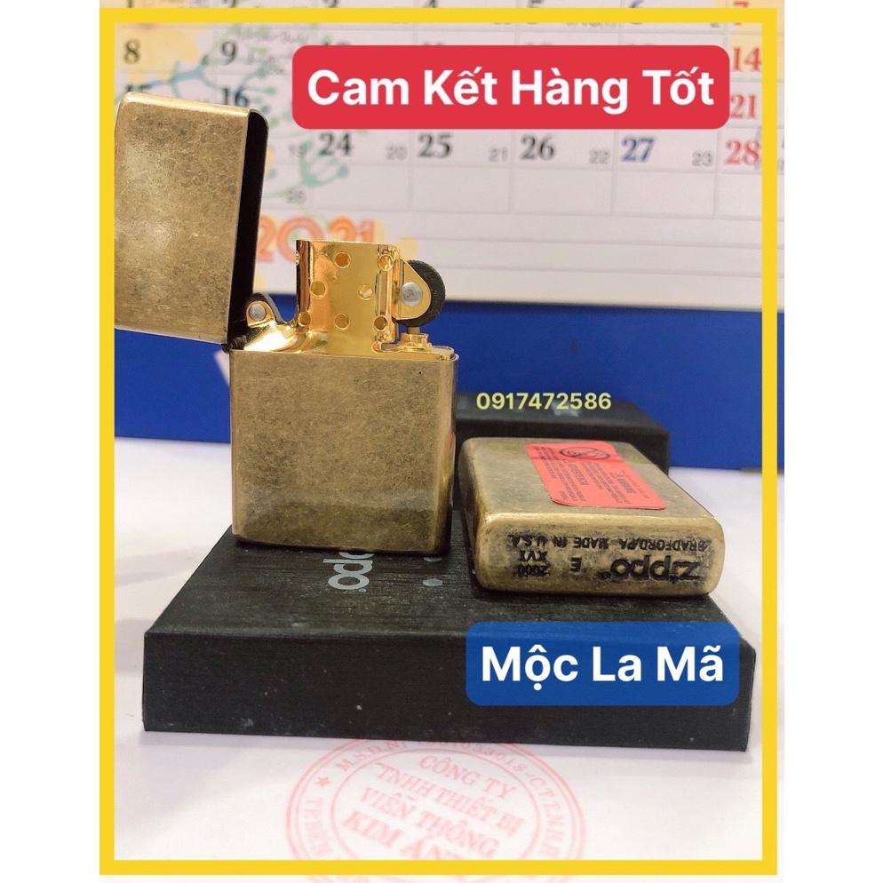 Bật Lửa Ziippo Màu Vàng Mộc đáy la mã loại Giả Cổ, Vỏ đồng có tem đỏ