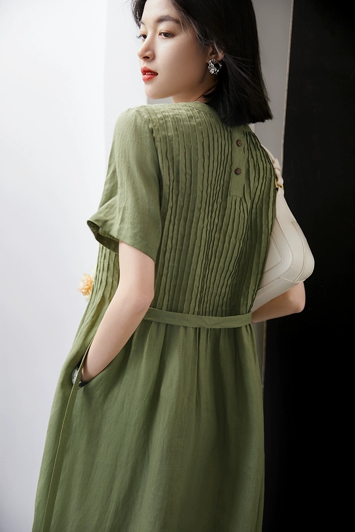 Đầm linen nữ dáng suông cổ tròn xếp ly kèm dây thắt eo mẫu mới trẻ trung Đũi Việt