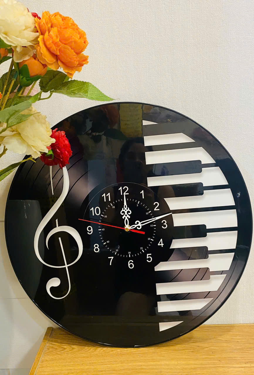 (HCM) Tranh đồng hồ tròn hoạ tiết âm nhạc tarng trí lớp học nhạc, phòng thu âm Binbin 1 kèm đinh treo