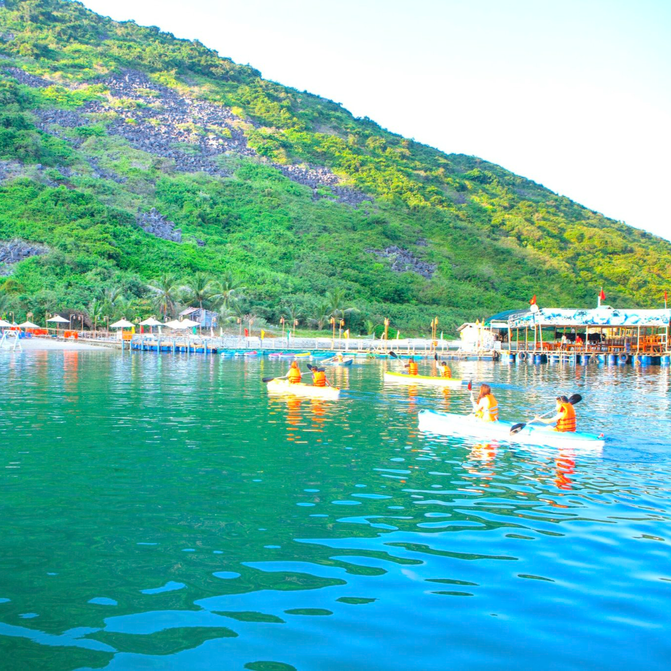 Tour Nha Trang - Ốc Đảo Robison Một Ngày Không Thể Quên . Khởi Hành Hàng Ngày