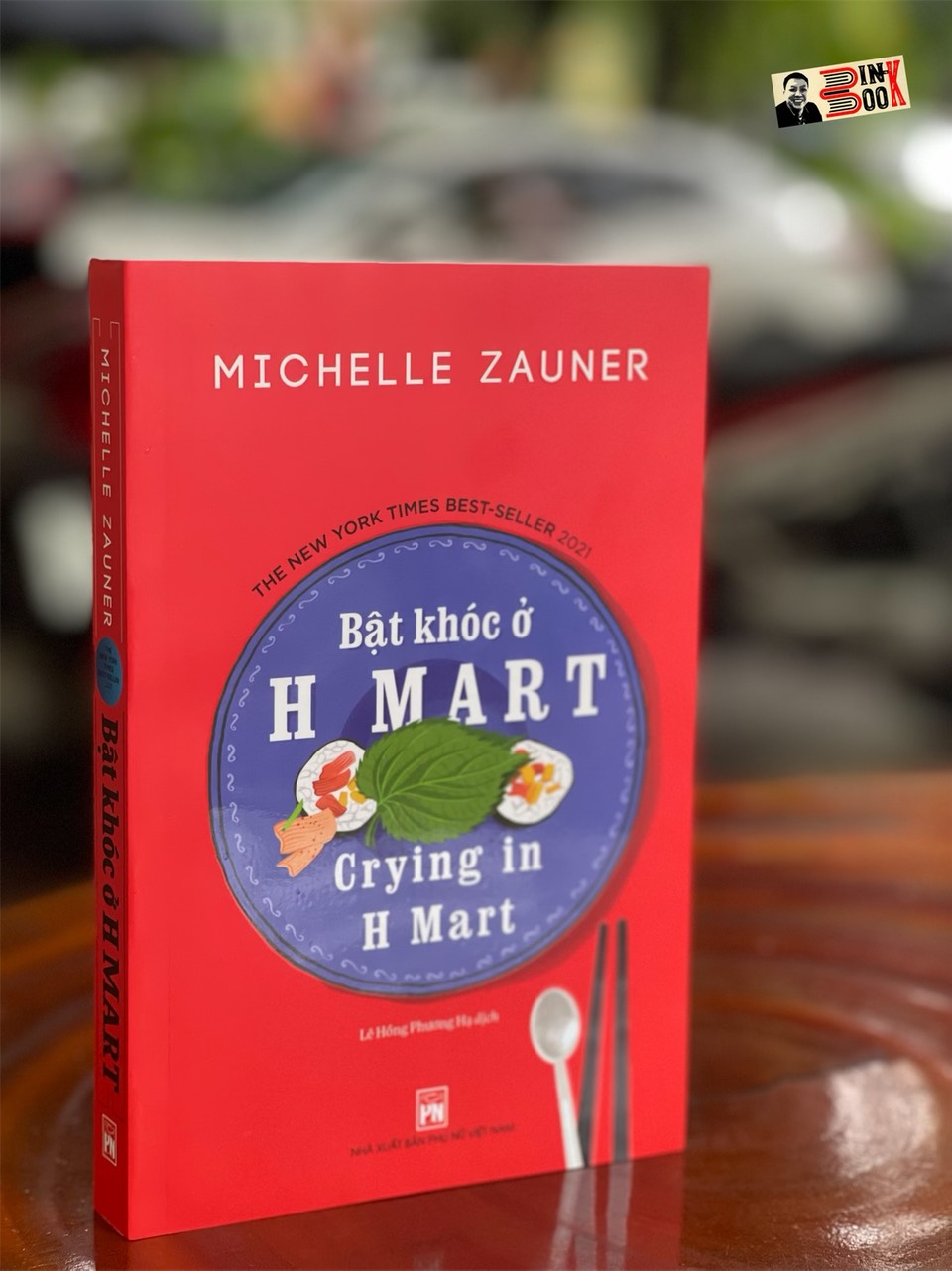 Hình ảnh [Cuốn sách hay nhất theo bình chọn của The New York Times 2021] BẬT KHÓC Ở H MART – Michelle Zauner  - NXB Phụ Nữ (Sách mới 2022)