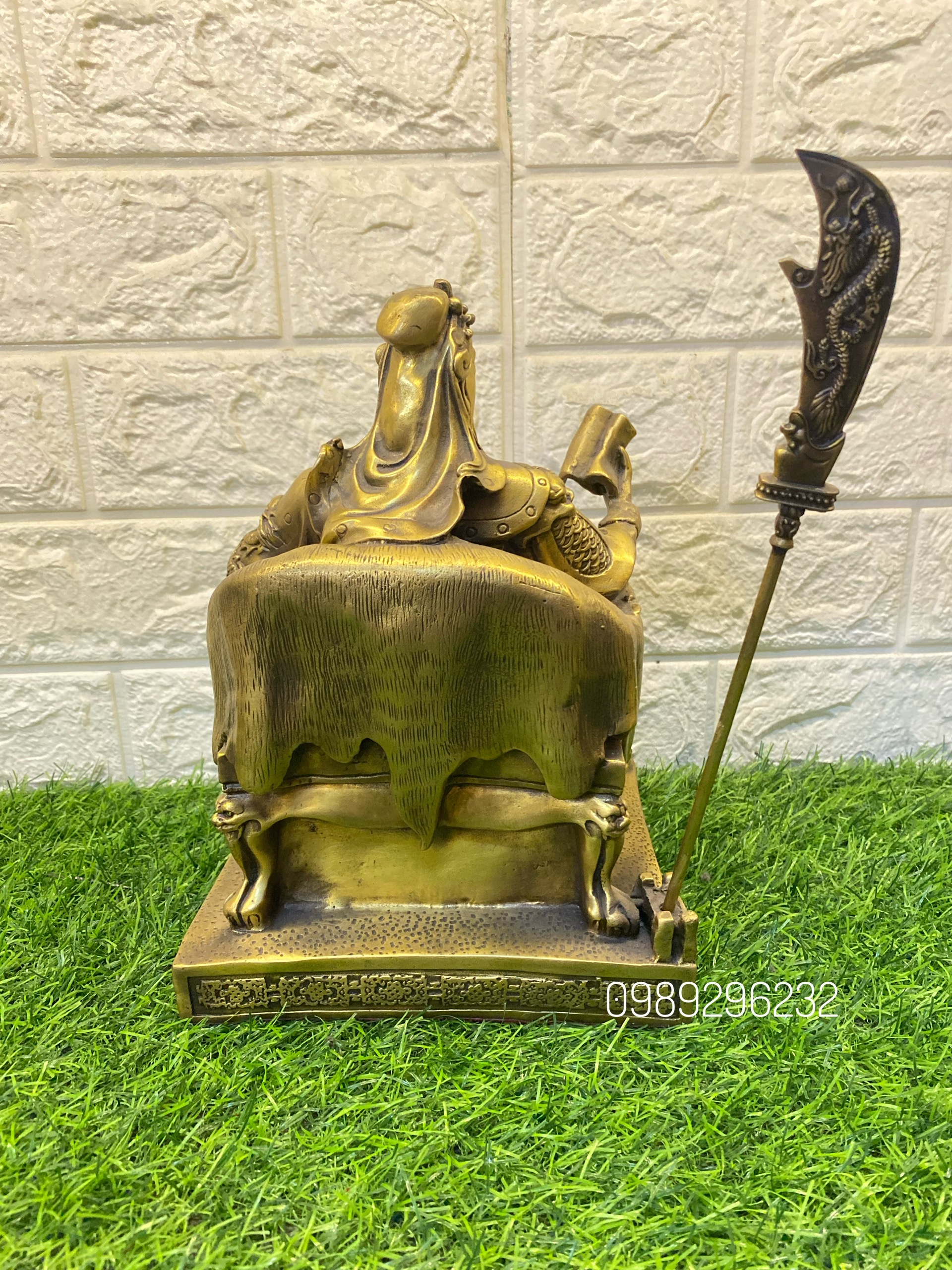 Tượng Quan Công đọc sách bằng đồng cao 25cm - Quan công phong thuỷ