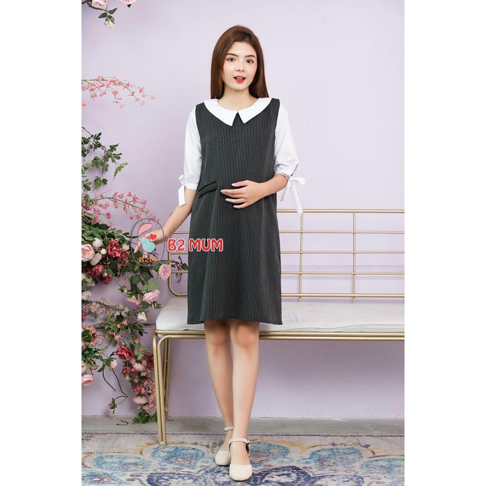 Váy kẻ cổ trắng