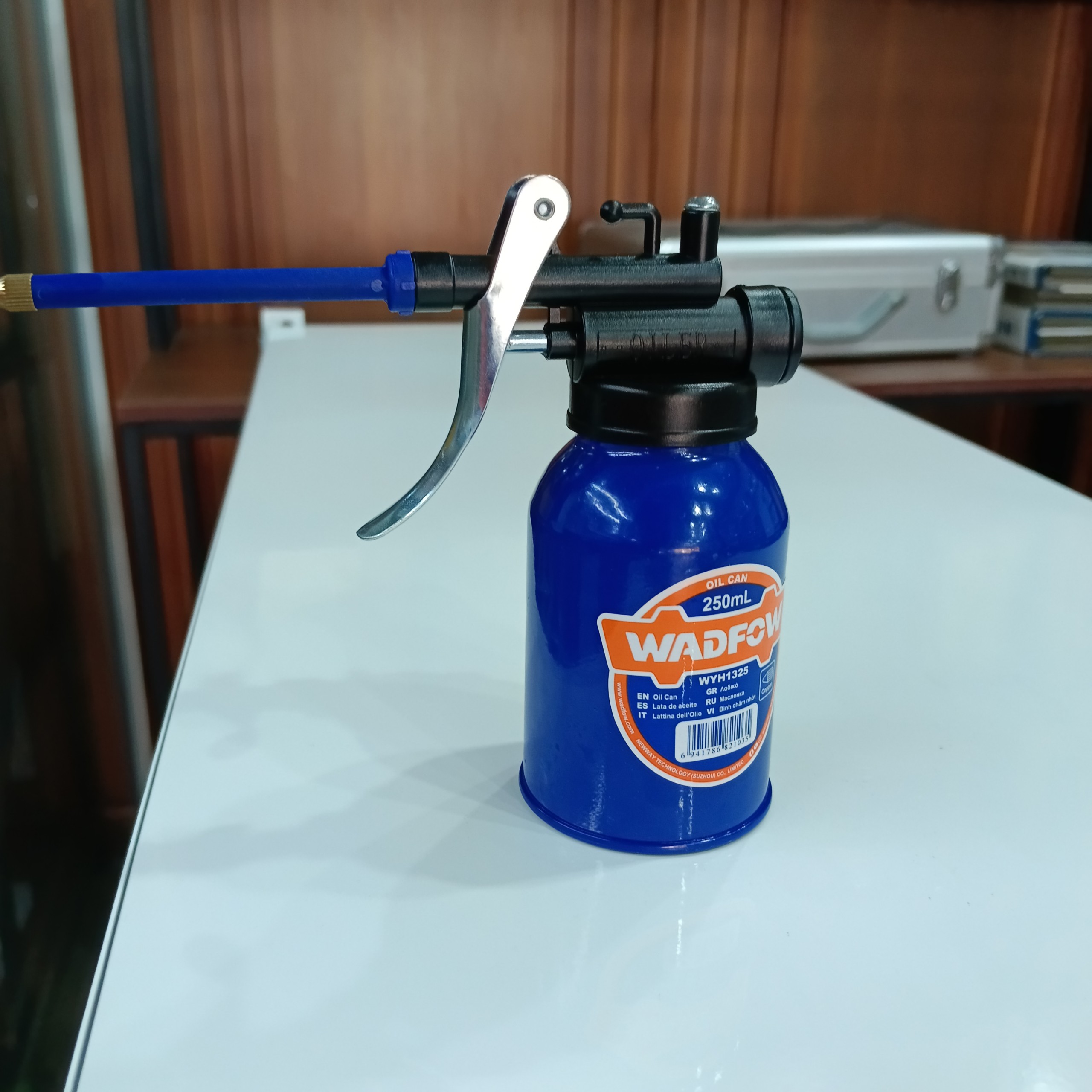 Bình xịt nhớt sắt Wadfow 250ml WYH1325