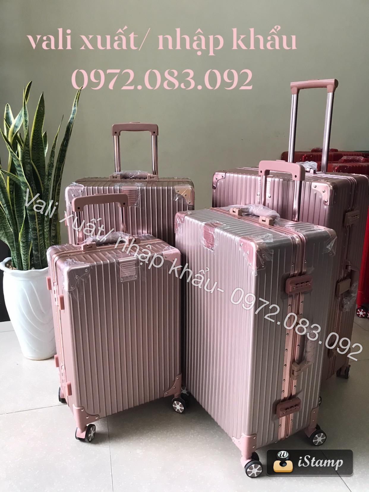 SIZE 29 VALI VALI KHUNG NHÔM KHOÁ SẬP GÓC VUÔNG
