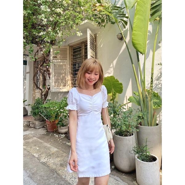 AIMEE_ĐẦM NHÚN NGỰC ĐƠN GIẢN